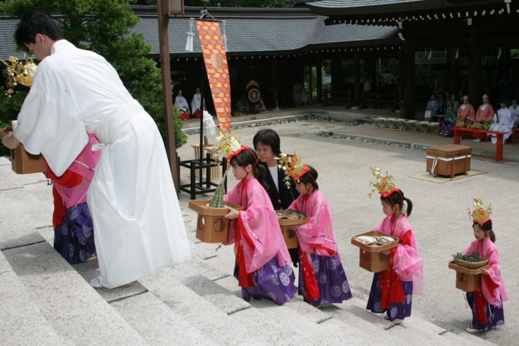 近江神社乡宴祭