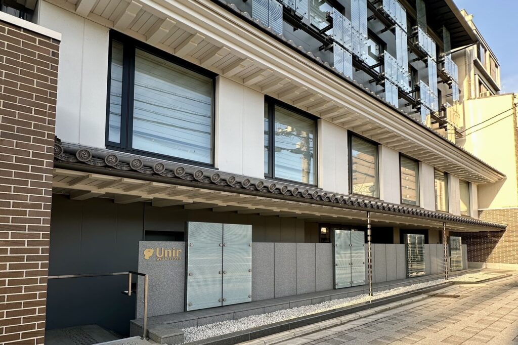 Unir京都店の外観
