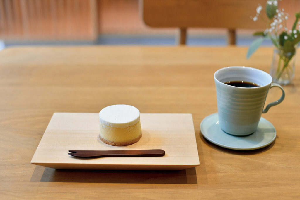 Kaikado Caféのケーキセット