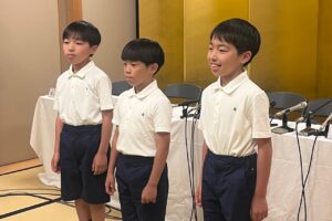 長刀鉾の稚児と禿